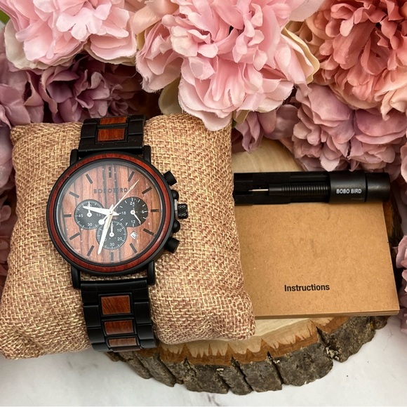 Luxury Zebra and Ebony Wood Chronograph Military Quartz Watch - Picture 14 of 16